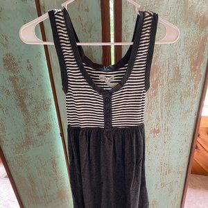 Aeropostale Junior's grey stripped dress size S